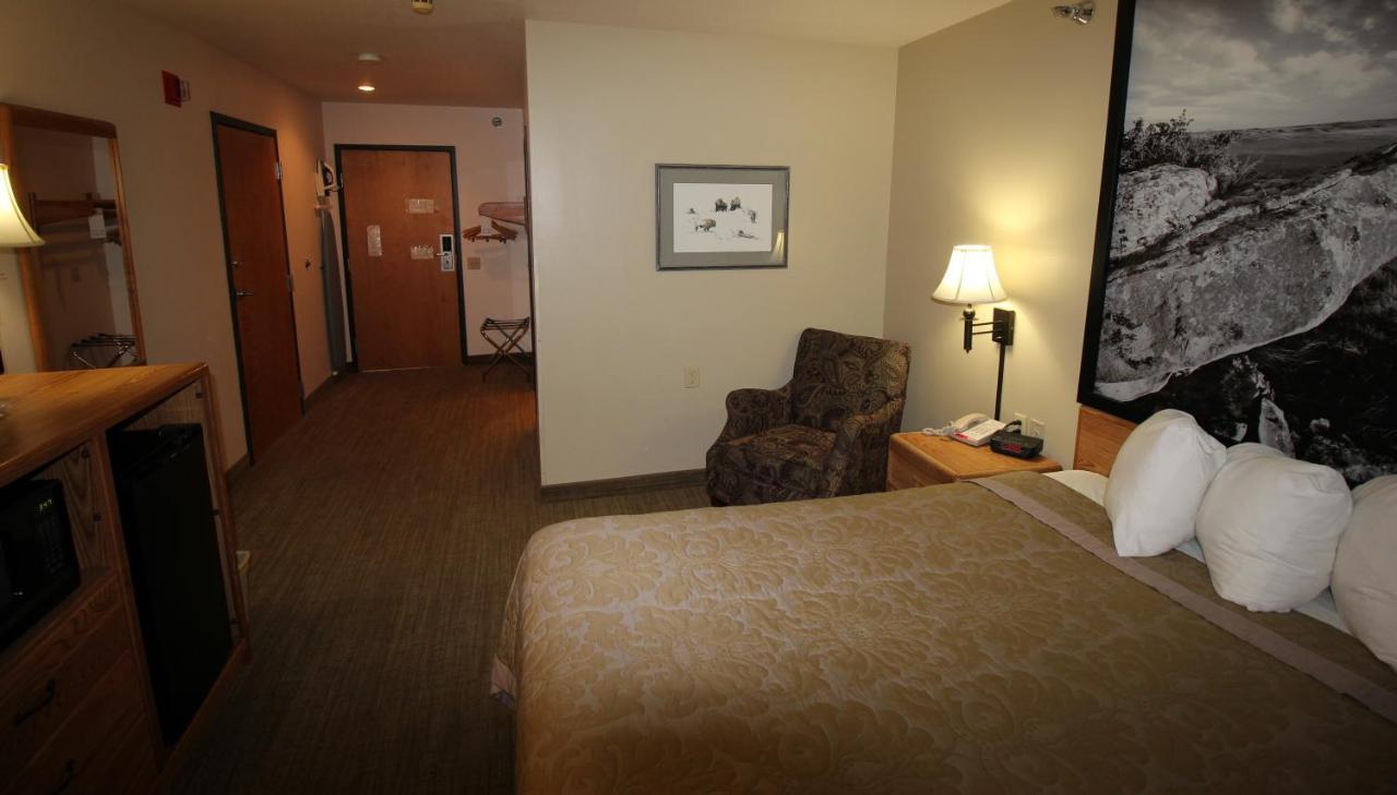 Homestead Inn And Suites Hardin Exterior foto